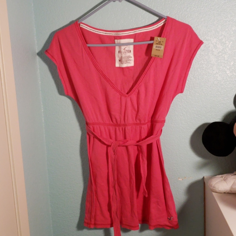 Pink short sleeved v-neck top
